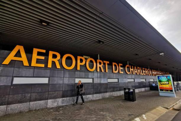 Jumet 242 A Bruxelles-Charleroi-Airport Exterior foto